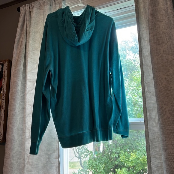 Patagonia Hoodie - Picture 2 of 2